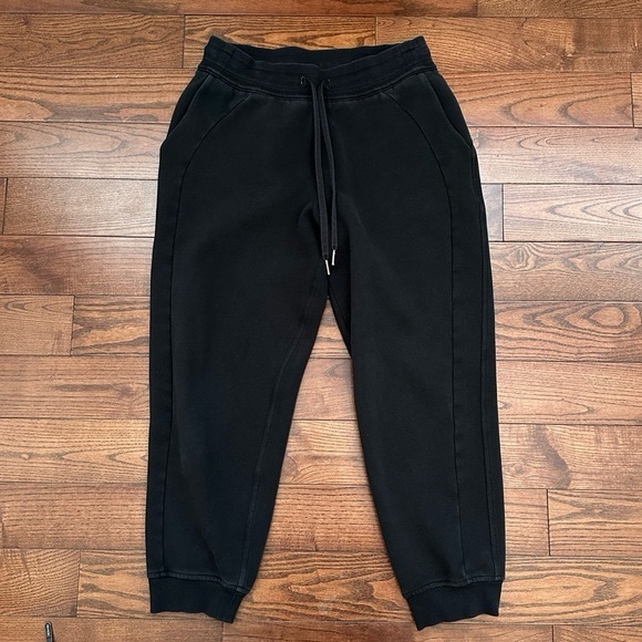 Lululemon Scuba HighRise Jogger 25 - Picture 8 of 11